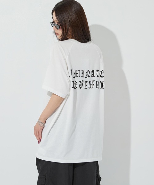 ANAP(アナップ)の「ブラックレタープリントラグランスリーブTシャツ(Tシャツ/カットソー・レディース・ブラック/ホワイト×ブラック/ホワイト・F)」の2枚目の写真