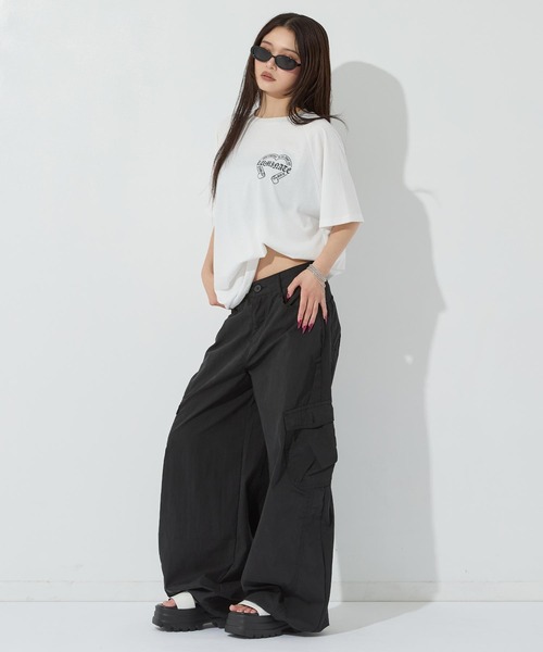 ANAP(アナップ)の「ブラックレタープリントラグランスリーブTシャツ(Tシャツ/カットソー・レディース・ブラック/ホワイト×ブラック/ホワイト・F)」の22枚目の写真