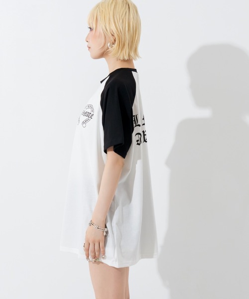 ANAP(アナップ)の「ブラックレタープリントラグランスリーブTシャツ(Tシャツ/カットソー・レディース・ブラック/ホワイト×ブラック/ホワイト・F)」の8枚目の写真