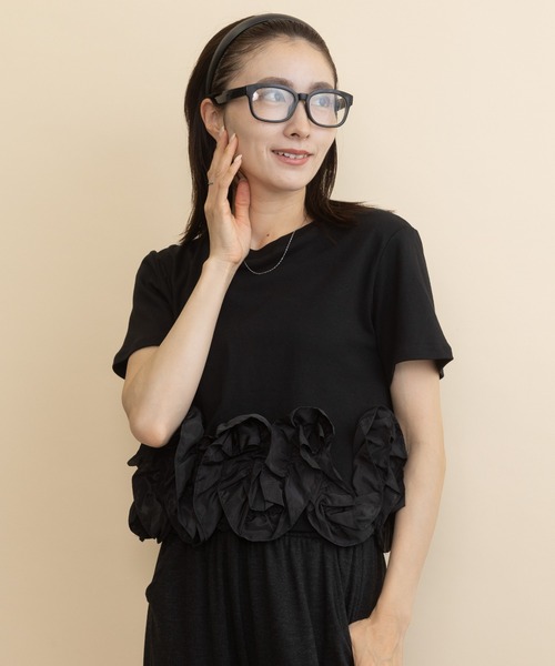 lodie(ロディ)の「裾フラワーモチーフT(Tシャツ/カットソー・レディース・ストライプ/ブラック・FREE)」の5枚目の写真