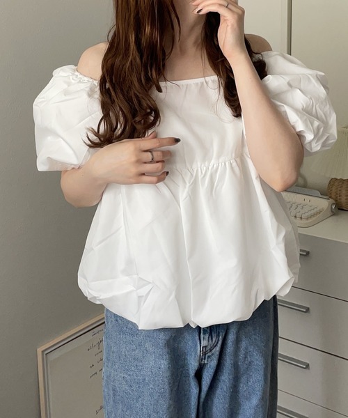 merrylatte(メリーラテ)の「2WAY オフショルダー ボリューム 半袖 ブラウス【NOUA】(シャツ/ブラウス・レディース・イエロー/ホワイト・FREE)」の16枚目の写真
