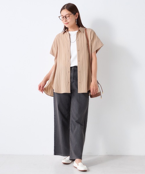 GALLORIA(ギャローリア)の「ドビーストライプドルマンシャツ(シャツ/ブラウス・レディース・イエロー/ベージュ/ネイビー・S/M/LL/L)」の10枚目の写真
