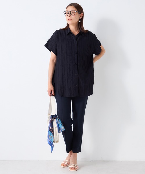GALLORIA(ギャローリア)の「ドビーストライプドルマンシャツ(シャツ/ブラウス・レディース・イエロー/ベージュ/ネイビー・S/M/LL/L)」の14枚目の写真