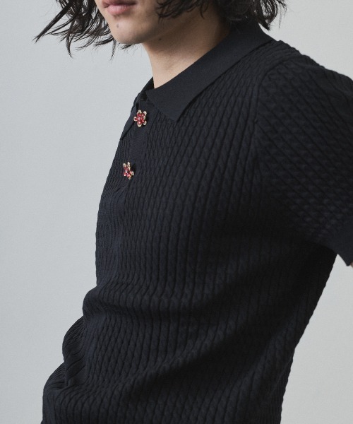 Shoowtime（ショウタイム）の「Floral Button Jacquard Knit Polo Short Sleeve Pullover / フラワーボタンジャガードクロップドニットポロ半袖プルオーバー（ニット/セーター・メンズ・ブラック/グレー・MEDIUM/LARGE/X-LARGE）」の19枚目の写真