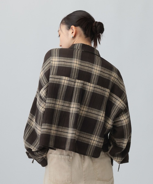 LEPSIM(レプシィム)の「楊柳チェック袖シャーシャツ 1047095(シャツ/ブラウス・レディース・ブラック/ブラウン・FREE)」の18枚目の写真