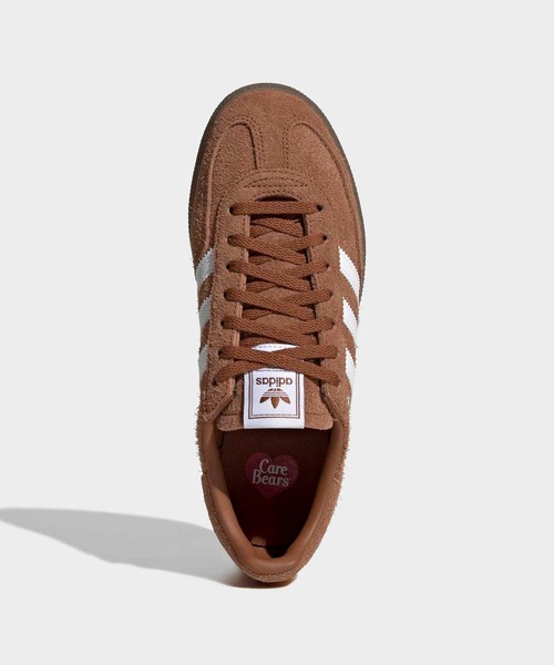 adidas(アディダス)の「ケアベア × アディダス ハンドボール スペツィアル / CARE BEARS X ADIDAS HANDBALL SPEZIAL / アディダスオリジナルス adidas Originals(スニーカー・レディース・ブラウン・25.0cm/24.5cm/24.0cm/23.5cm/23.0cm/22.5cm/29.0cm/28.5cm/28.0cm/27.5cm/27.0cm/26.5cm/26.0cm/25.5cm/22.0cm)」の2枚目の写真
