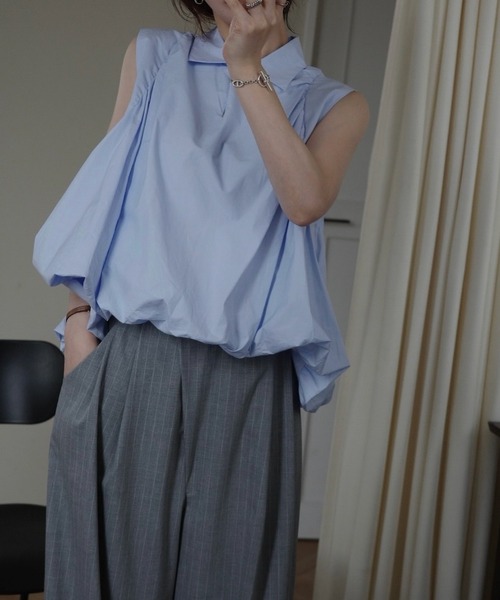 WILLFULLY(ウィルフリー)の「volume balloon gather no sleeve tops(シャツ/ブラウス・レディース・サックスブルー/モカ/ブラック・FREE)」の5枚目の写真