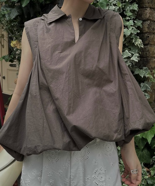 WILLFULLY(ウィルフリー)の「volume balloon gather no sleeve tops(シャツ/ブラウス・レディース・サックスブルー/モカ/ブラック・FREE)」の18枚目の写真