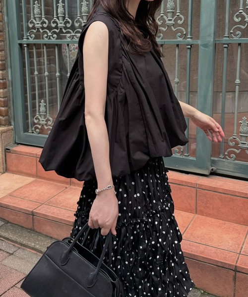 WILLFULLY(ウィルフリー)の「volume balloon gather no sleeve tops(シャツ/ブラウス・レディース・サックスブルー/モカ/ブラック・FREE)」の14枚目の写真