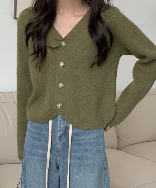 AMAJI(アマジ)の「Vネック ショート丈 ニットカーディガン(カーディガン/ボレロ・レディース・モカ/ブラック/レッド/グレー/ブラウン/ベージュ/ホワイト/グリーン・FREE)」の7枚目の写真