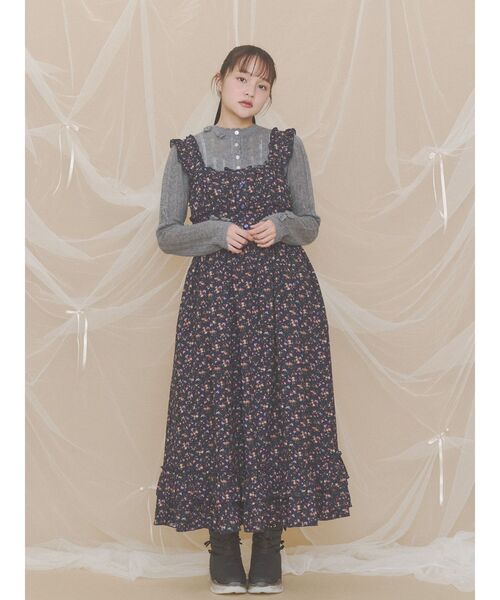 merry jenny(メリージェニー)の「crinkled floralワンピース(ワンピース・レディース・カーキ/ベージュ/ネイビー・FREE)」の10枚目の写真