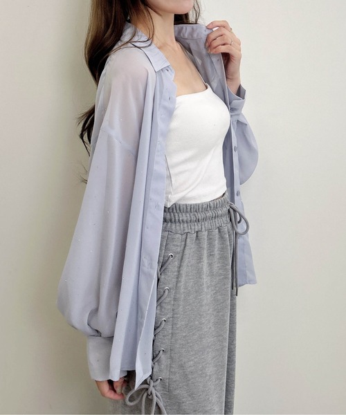 INGNI(イング)の「ラインストーン付シアーシャツ(シャツ/ブラウス・レディース・チャコールグレー/オフホワイト/ブルー・M)」の18枚目の写真