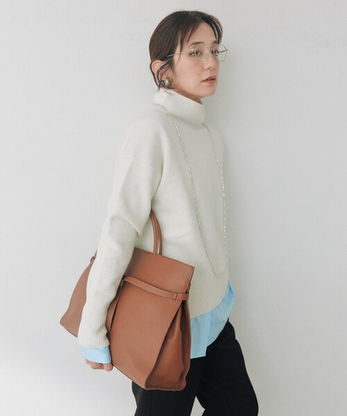 RIVE DROITE(リヴドロワ)の「big belt bag(オフィスカジュアル)(トートバッグ・レディース・ブラック/キャメル・FREE)」の13枚目の写真