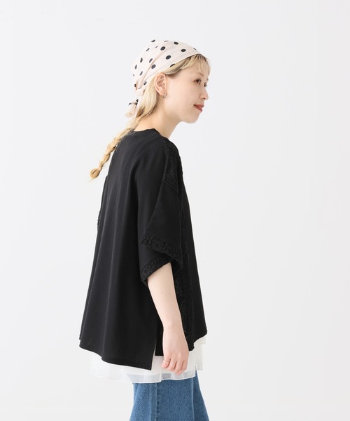 HEART MARKET(ハートマーケット)の「レース部分使いプルオーバー(Tシャツ/カットソー・レディース・チャコール/グリーン/マスタード/ブラック/ナチュラル・FREE)」の11枚目の写真