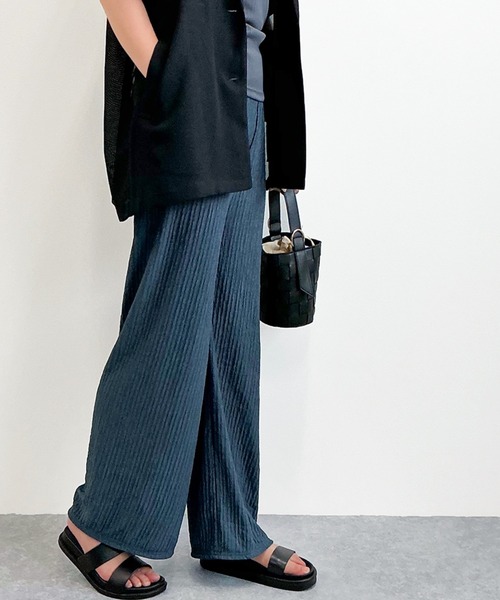 Per sist ence(パーシエンス)の「リラックスプリーツパンツ(その他パンツ・レディース・ブラック/ベージュ/グレー/ブラウン・ONE SIZE)」の2枚目の写真