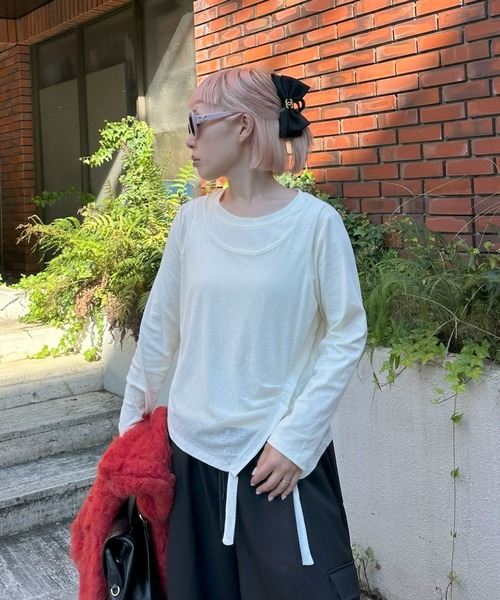Alley Tokyo(アリートーキョー)の「レイヤード完成してますトップス(Tシャツ/カットソー・レディース・ブラック/サックスブルー/オフホワイト・FREE)」の4枚目の写真