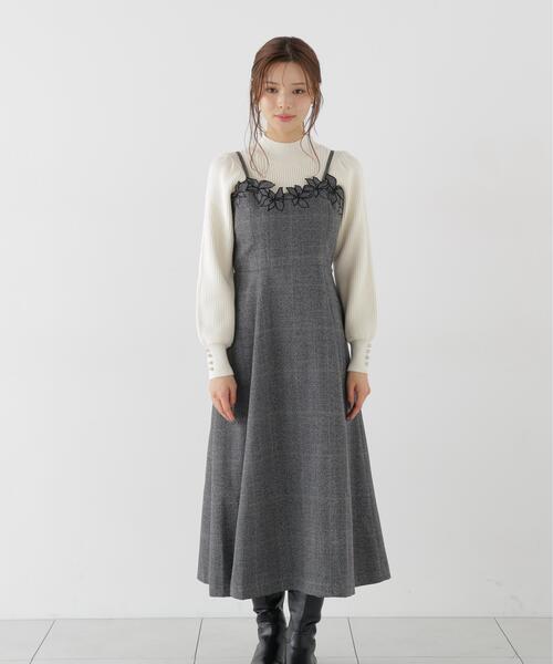 PROPORTION BODY DRESSING(プロポーションボディドレッシング)の「モチーフ刺繍キャミワンピース / 1216240004(ワンピース・レディース・ブラック/ブラウン・MEDIUM/P/S)」の11枚目の写真