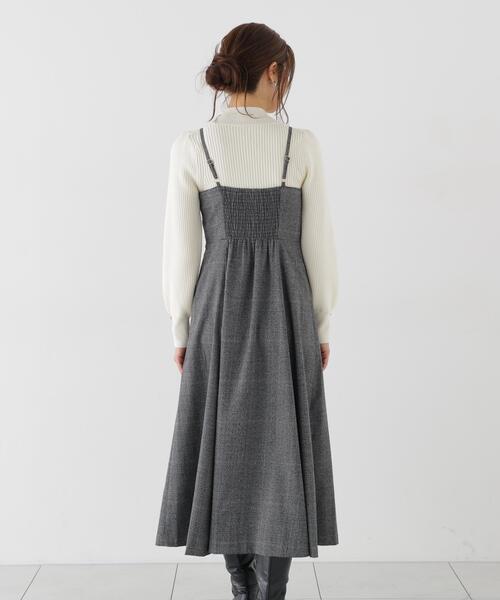 PROPORTION BODY DRESSING(プロポーションボディドレッシング)の「モチーフ刺繍キャミワンピース / 1216240004(ワンピース・レディース・ブラック/ブラウン・MEDIUM/P/S)」の13枚目の写真