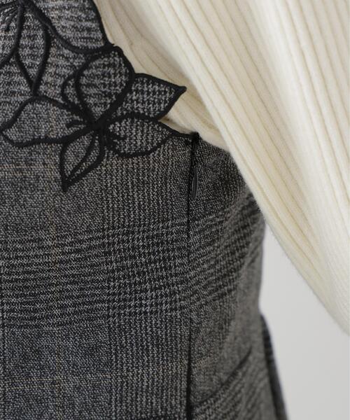 PROPORTION BODY DRESSING(プロポーションボディドレッシング)の「モチーフ刺繍キャミワンピース / 1216240004(ワンピース・レディース・ブラック/ブラウン・MEDIUM/P/S)」の15枚目の写真