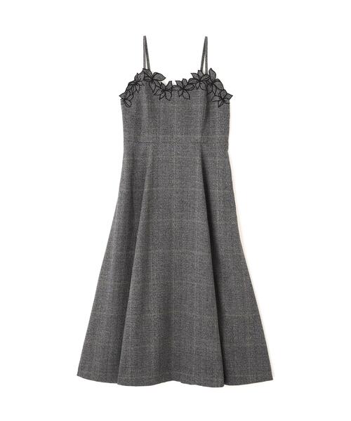 PROPORTION BODY DRESSING(プロポーションボディドレッシング)の「モチーフ刺繍キャミワンピース / 1216240004(ワンピース・レディース・ブラック/ブラウン・MEDIUM/P/S)」の18枚目の写真