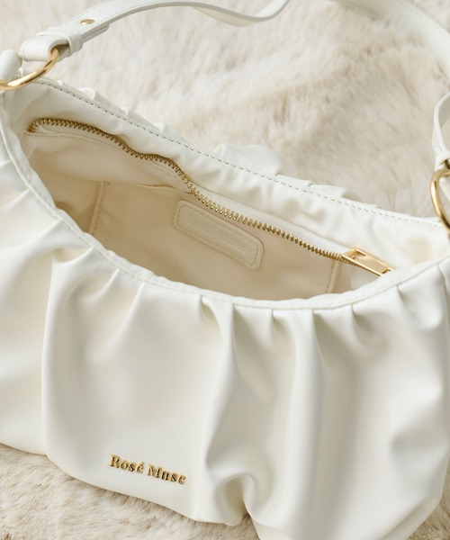 Rose Muse（ロゼミューズ）の「Ruched shoulder bag（ショルダーバッグ・レディース・ホワイト/ブラック/ピンク・FREE）」の5枚目の写真