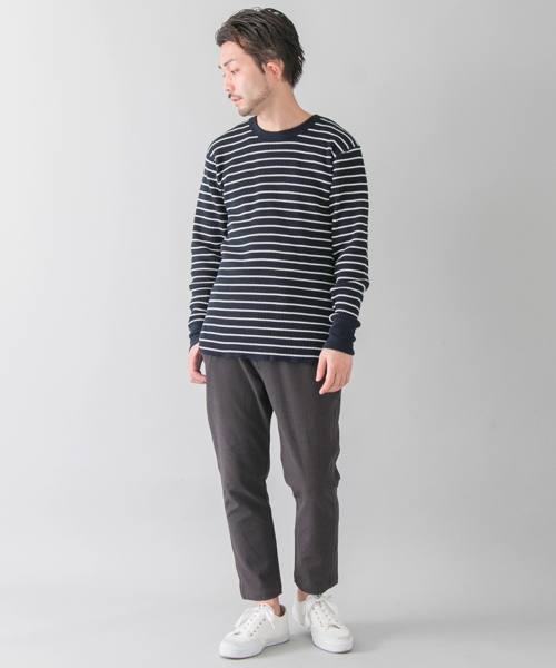 URBAN RESEARCH（アーバンリサーチ）の「UR ヘビーワッフルL/S TEE（Tシャツ/カットソー・メンズ・ストライプ/チャコールグレー/ホワイト・MEDIUM/LARGE）」の5枚目の写真