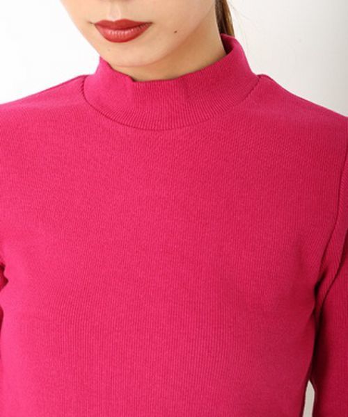 ENVYM（アンビー）の「ＢＡＣＫクロスハイネックＴＯＰＳ（ニット/セーター・レディース・ホワイト/ブラック/ピンク/ブルー・FREE）」の12枚目の写真