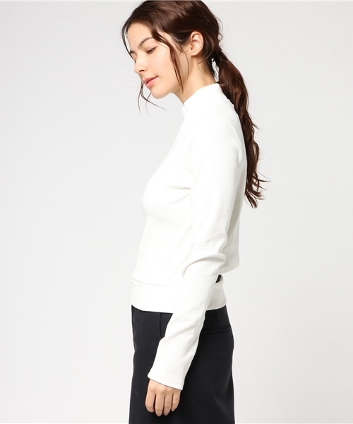 ENVYM（アンビー）の「ＢＡＣＫクロスハイネックＴＯＰＳ（ニット/セーター・レディース・ホワイト/ブラック/ピンク/ブルー・FREE）」の7枚目の写真