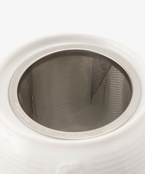 Afternoon Tea（アフタヌーンティー）の「茶漉し付きティーポット/パラレル（食器・レディース・ホワイト・ONE SIZE）」の4枚目の写真
