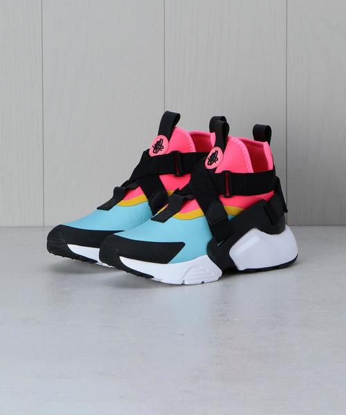 NIKE(ナイキ)の「<NIKE>WMN AIR HUARACHE CITY/スニーカー(スニーカー・レディース・その他1/ブラック・24cm/24.5cm/25cm/23.5cm/23cm)」の3枚目の写真