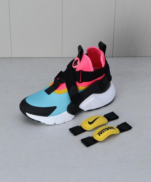 NIKE(ナイキ)の「<NIKE>WMN AIR HUARACHE CITY/スニーカー(スニーカー・レディース・その他1/ブラック・24cm/24.5cm/25cm/23.5cm/23cm)」の9枚目の写真