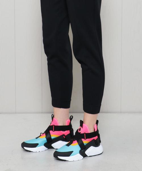 NIKE(ナイキ)の「<NIKE>WMN AIR HUARACHE CITY/スニーカー(スニーカー・レディース・その他1/ブラック・24cm/24.5cm/25cm/23.5cm/23cm)」の11枚目の写真