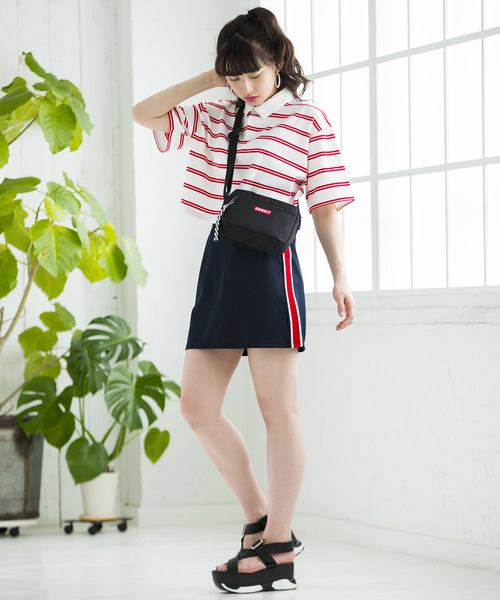 WEGO（ウィゴー）の「WEGO/メッシュポケットBOXロゴショルダーバッグ（ショルダーバッグ・レディース・ブラック/ブルー/イエロー/ホワイト・FREE）」の14枚目の写真