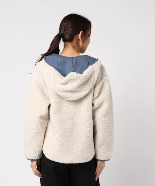 pou dou dou TIME（プードゥドゥタイム）の「おうちポケットボアパーカー（ブルゾン・レディース・ネイビー/カーキ/アイボリー・9）」の6枚目の写真