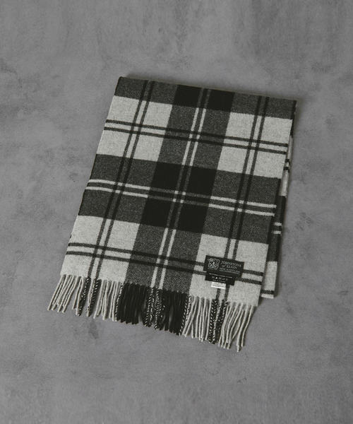 Johnstons of Elgin（ジョンストンズオブエルガン）の「【別注】＜JOHNSTONS(ジョンストンズ)＞ CA チェックマフラー35×170 ◆（マフラー・メンズ・レッド/ライトグレー/ケリー・FREE）」の5枚目の写真