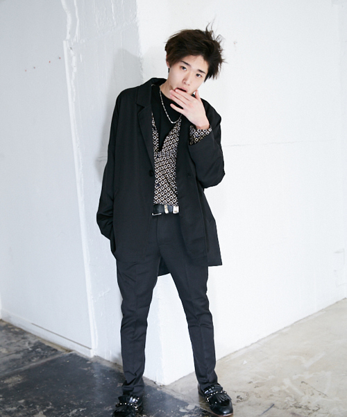 kutir（クティール）の「変形テーラードジャケット（テーラードジャケット・メンズ・ブラック/ライトグレー・MEDIUM/LARGE）」の10枚目の写真