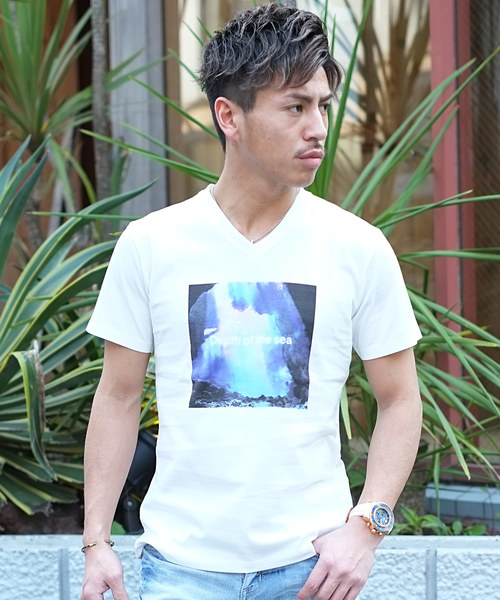 d.i.aグラフィックプリント 半袖Tシャツ ホワイト/ブラック セール】グラフィックプリント半袖Tシャツ/カットソー（Tシャツ