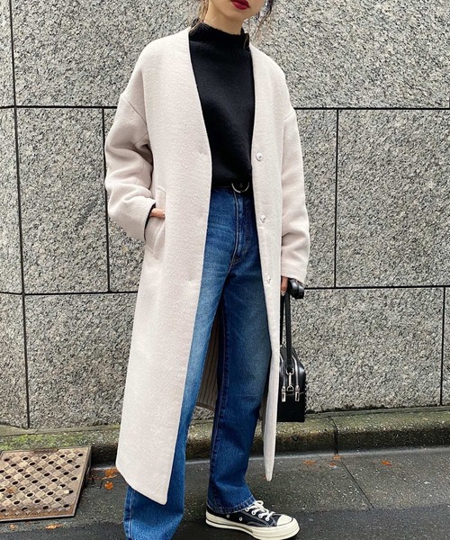 PAGEBOY(ページボーイ)の「ZIPスリットノーカラーコート(ダウンジャケット/コート・レディース・ブラック/ダークブラウン/グレイッシュベージュ/ダークパープル・SMALL/MEDIUM)」の3枚目の写真