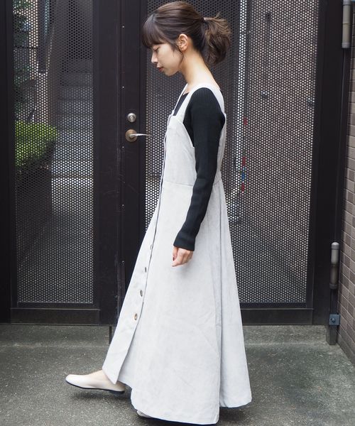 tiptop（ティップトップ）の「前ボタンコーデュロイジャンスカ（ジャンパースカート・レディース・ブルー/アイボリー/グレイッシュベージュ/ブラウン・FREE）」の13枚目の写真