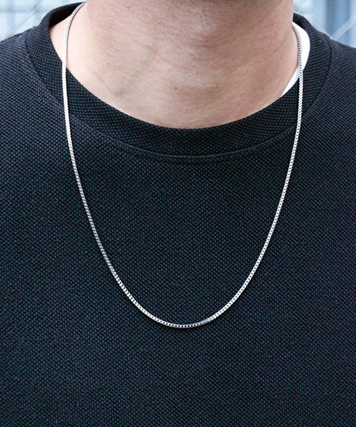 ADPOSION(アドポーション)の「ロングチェーンネックレス(ネックレス・メンズ・ブラック/シルバー・FREE)」の9枚目の写真