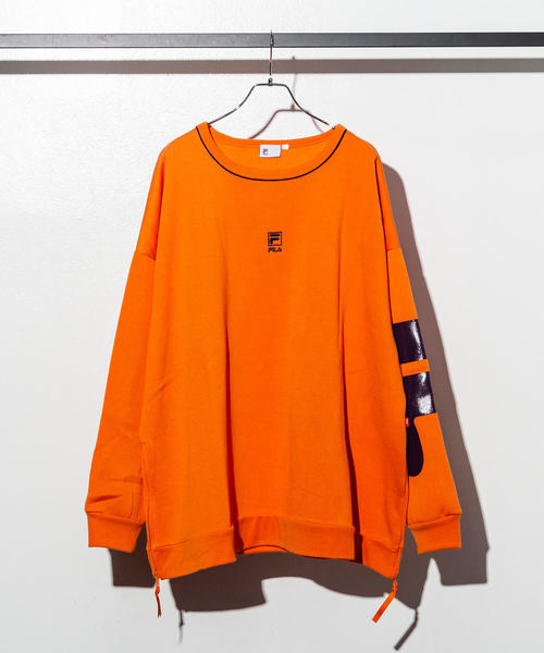 FILA HERITAGE(フィラヘリテージ)の「FILA(フィラ)クルーネックTシャツ(スウェット・メンズ・ブラック/オレンジ/ホワイト・L/S/M)」の3枚目の写真