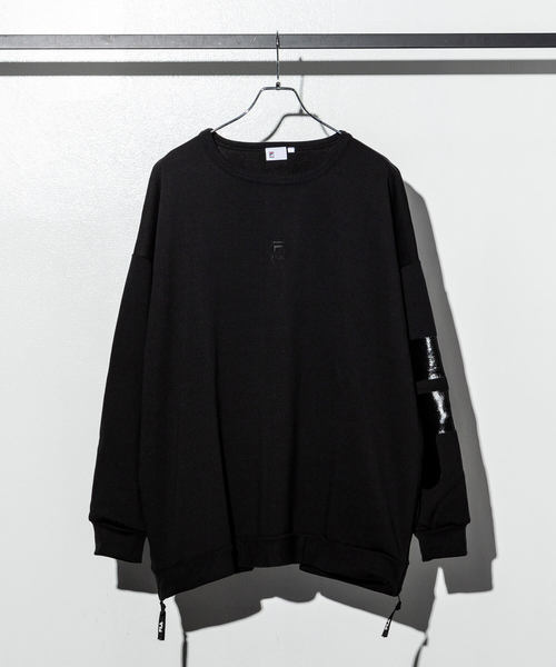FILA HERITAGE(フィラヘリテージ)の「FILA(フィラ)クルーネックTシャツ(スウェット・メンズ・ブラック/オレンジ/ホワイト・L/S/M)」の1枚目の写真