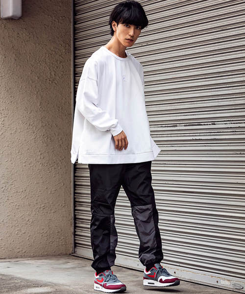 FILA HERITAGE(フィラヘリテージ)の「FILA(フィラ)クルーネックTシャツ(スウェット・メンズ・ブラック/オレンジ/ホワイト・L/S/M)」の11枚目の写真