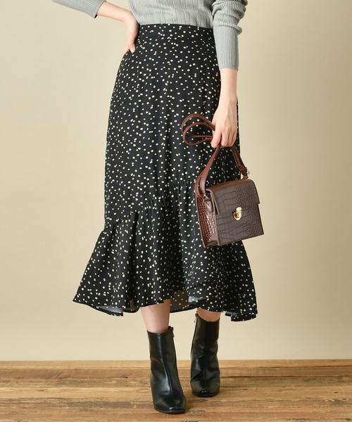 natural couture（ナチュラルクチュール）の「アシメ切替フリルヘムスカート（スカート・レディース・サックスブルー/アイボリー/その他1/その他2・FREE）」の4枚目の写真