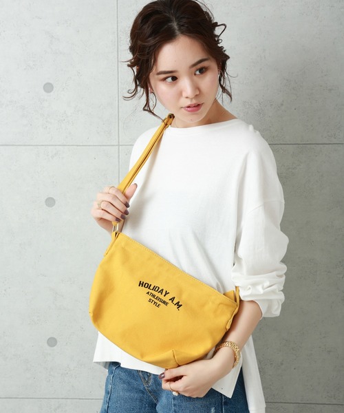 n'ee-ne（ネーネ）の「マルシェサコッシュ（ショルダーバッグ・レディース・ブラック/イエロー/カーキ/アイボリー/モカ・FREE）」の5枚目の写真