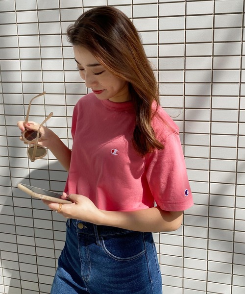 Champion（チャンピオン）の「[Champion]チャンピオンショートスリーブTシャツ（Tシャツ/カットソー・レディース・ホワイト/ブラック/ダークグリーン/グレー/グレー系その他/ピンク/オレンジ/ブラウン・LL/S/M/L）」の7枚目の写真