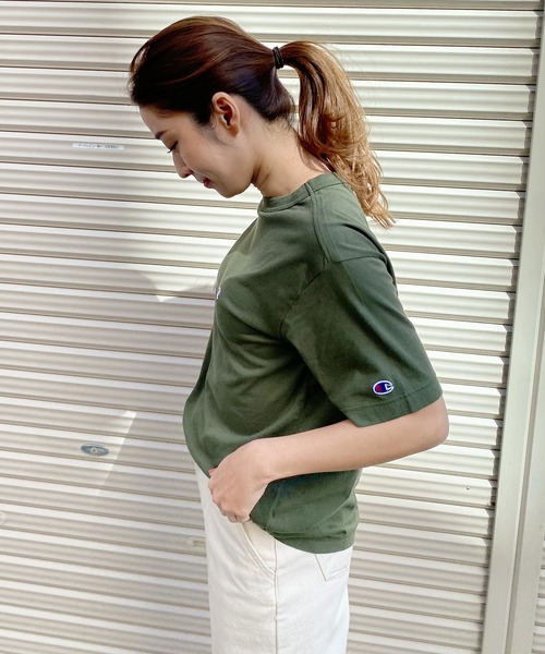 Champion（チャンピオン）の「[Champion]チャンピオンショートスリーブTシャツ（Tシャツ/カットソー・レディース・ホワイト/ブラック/ダークグリーン/グレー/グレー系その他/ピンク/オレンジ/ブラウン・LL/S/M/L）」の16枚目の写真