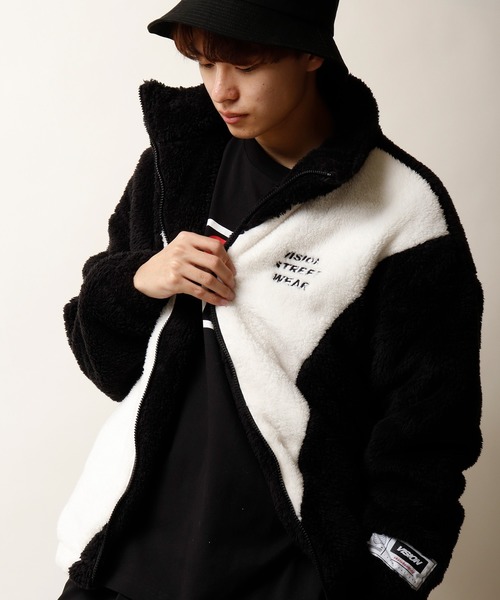 VISION STREET WEAR(ヴィジョンストリートウェア)の「【VISION STREET WEAR】Vマークボア切替ジャケット(ブルゾン・メンズ・パープル/ブラック/マルチ/イエロー・LL/M/L)」の5枚目の写真