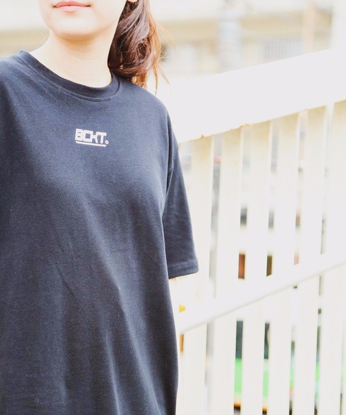 LB/S (エルビーエス)の「【BUCKET/バケット】バックプリントビッグTシャツ ビッグシルエット(Tシャツ/カットソー・レディース・オレンジ/ブラック・LARGE/MEDIUM)」の3枚目の写真