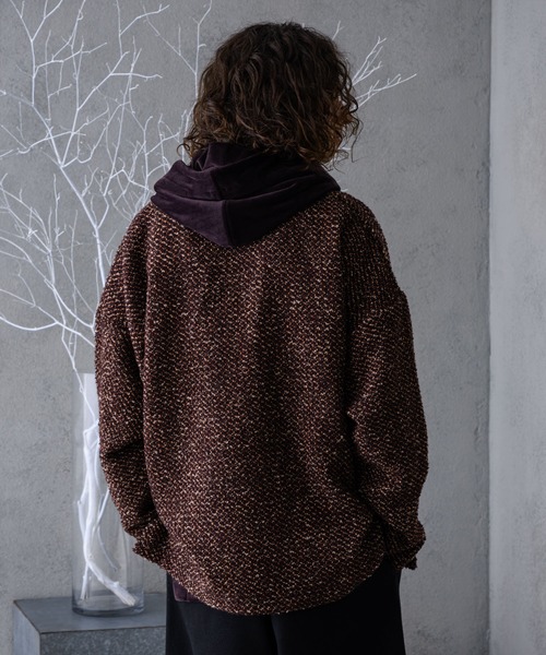 CASPER JOHN（キャスパージョン）の「Boucle V-neck Sweat
